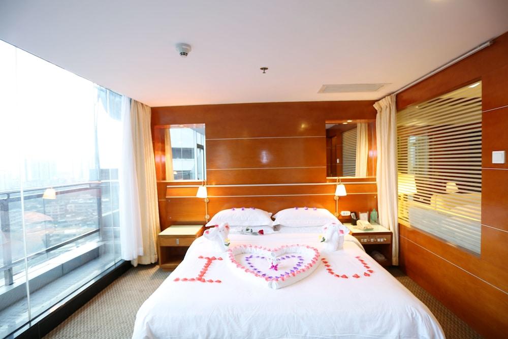 גואנגג'ואו Yihe Hotel Ouzhuang מראה חיצוני תמונה