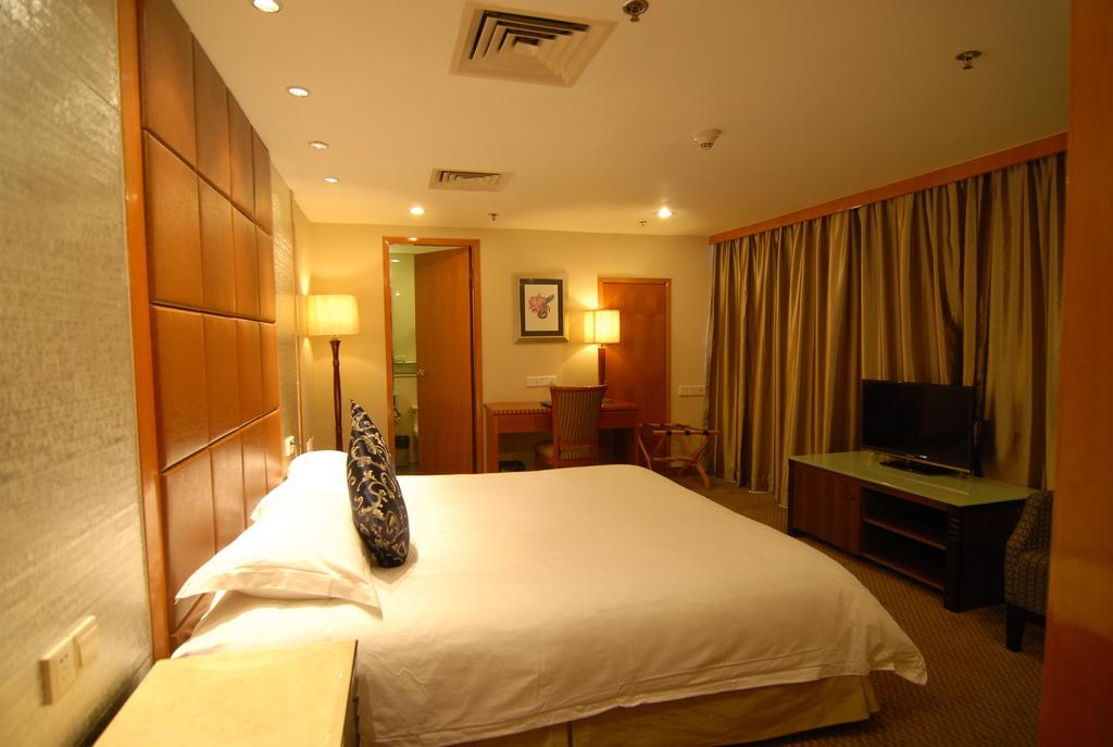 גואנגג'ואו Yihe Hotel Ouzhuang מראה חיצוני תמונה