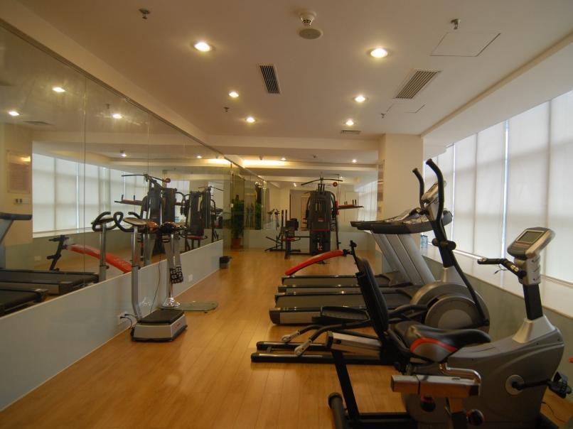 גואנגג'ואו Yihe Hotel Ouzhuang מראה חיצוני תמונה