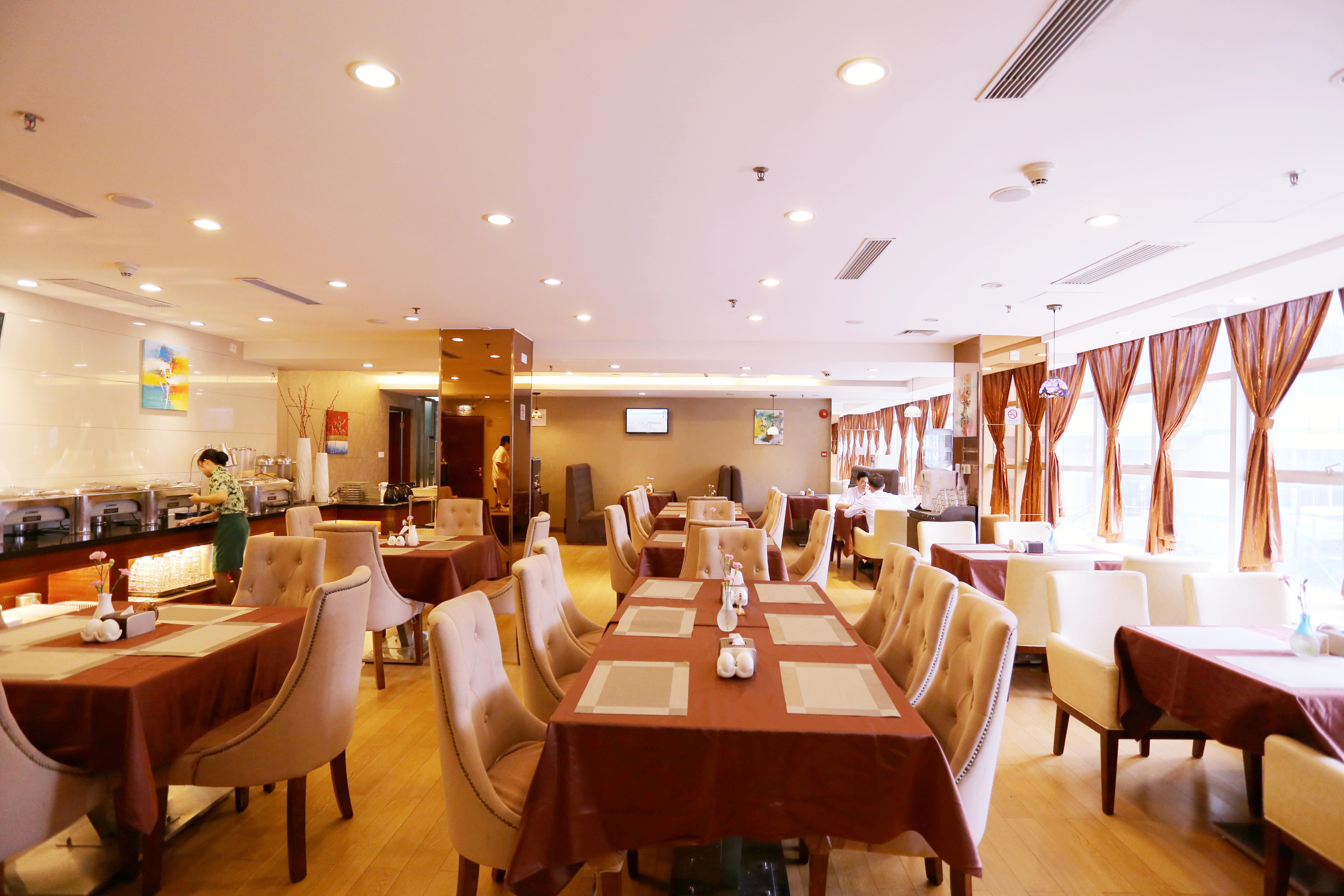 גואנגג'ואו Yihe Hotel Ouzhuang מראה חיצוני תמונה
