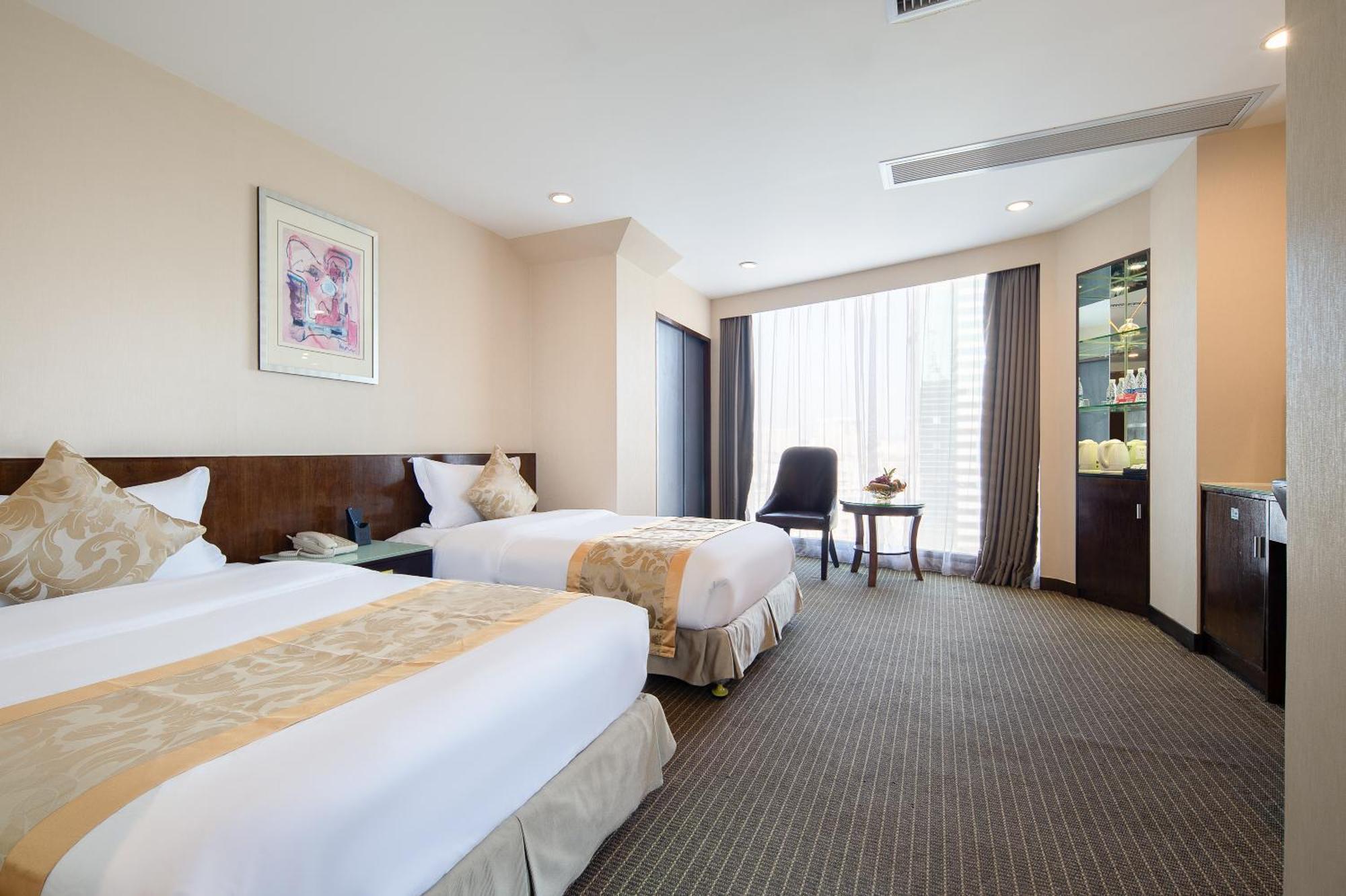 גואנגג'ואו Yihe Hotel Ouzhuang מראה חיצוני תמונה
