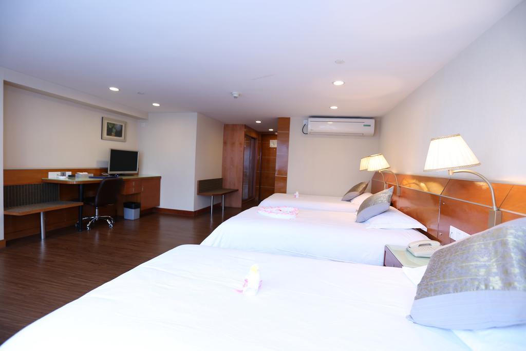 גואנגג'ואו Yihe Hotel Ouzhuang מראה חיצוני תמונה