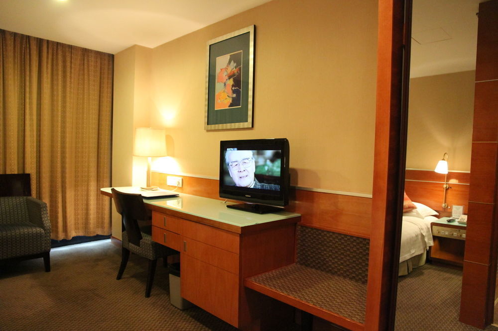 גואנגג'ואו Yihe Hotel Ouzhuang מראה חיצוני תמונה